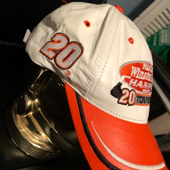 🔥02 NASCAR #20 TONY STEWART WINSTON CUP CHAMPION GENUINE LEATHER BASEBALL CAP🔥 - Picture 4 of 9